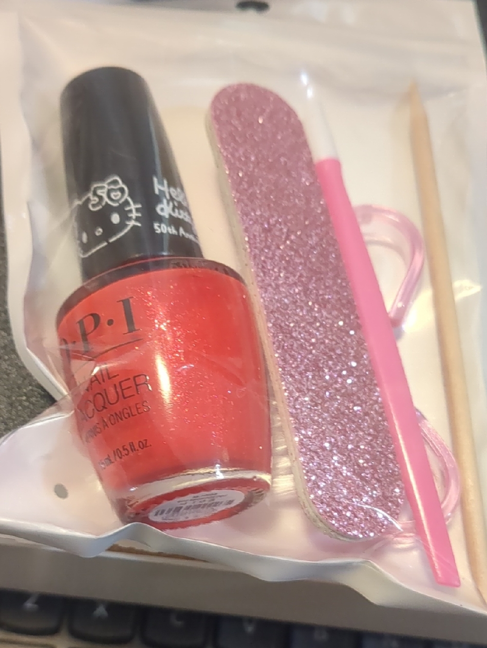HK nails